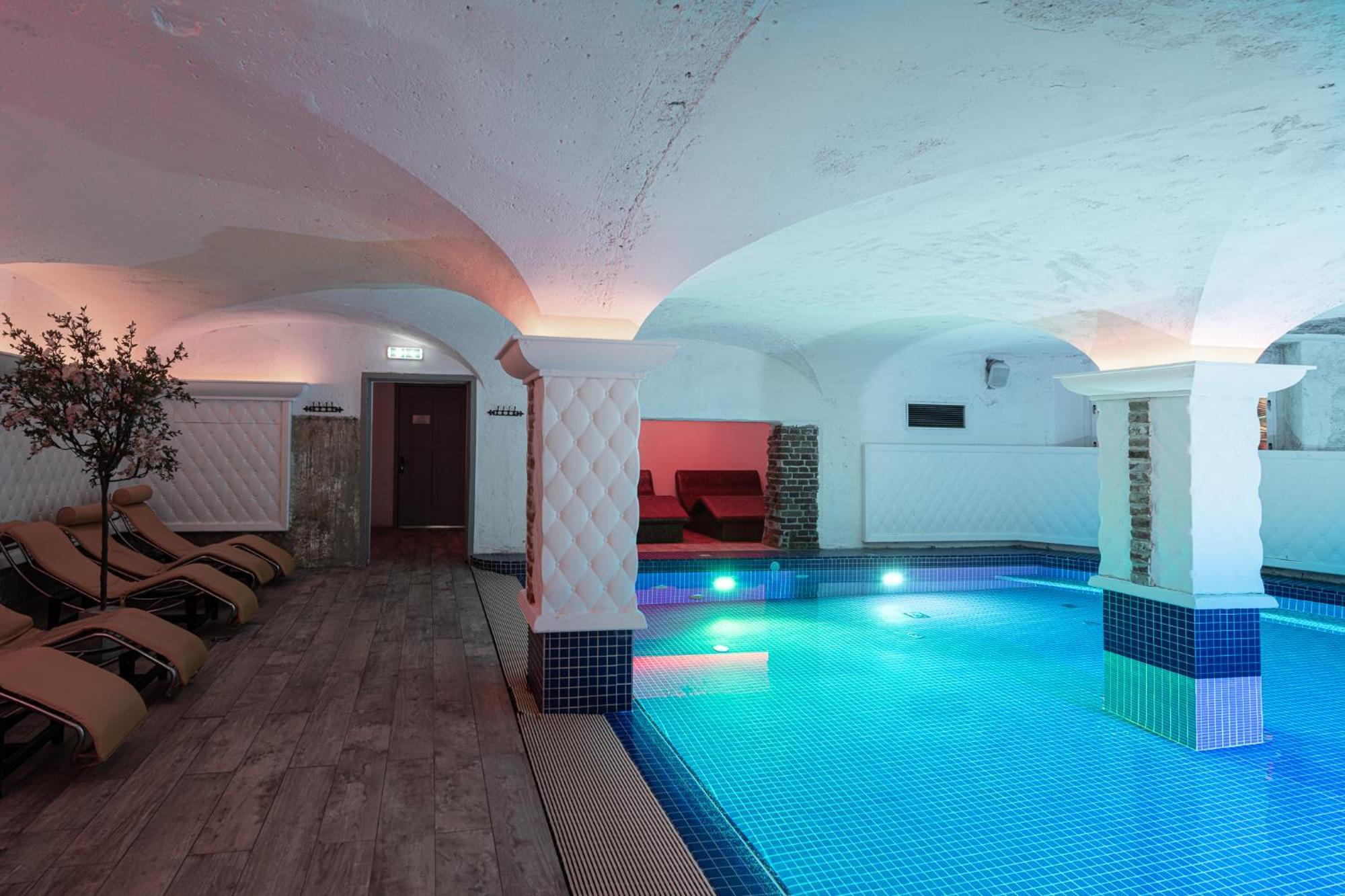 Castle Spa Wagenkuell Taagepera Eksteriør bilde